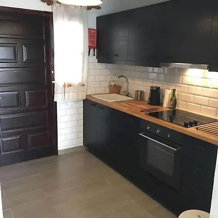 8 Casa Verde, Bastian Beach, Apartamento