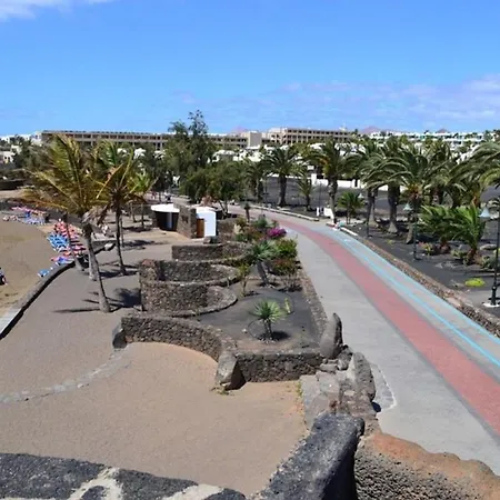 8 Casa Verde, Bastian Beach,